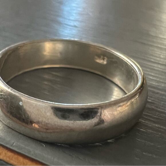 925 Sterling Silver Band Ring Size 7 - Picture 5 of 7